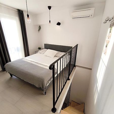 Central Apartment & Room Niko สปลิท ภายนอก รูปภาพ