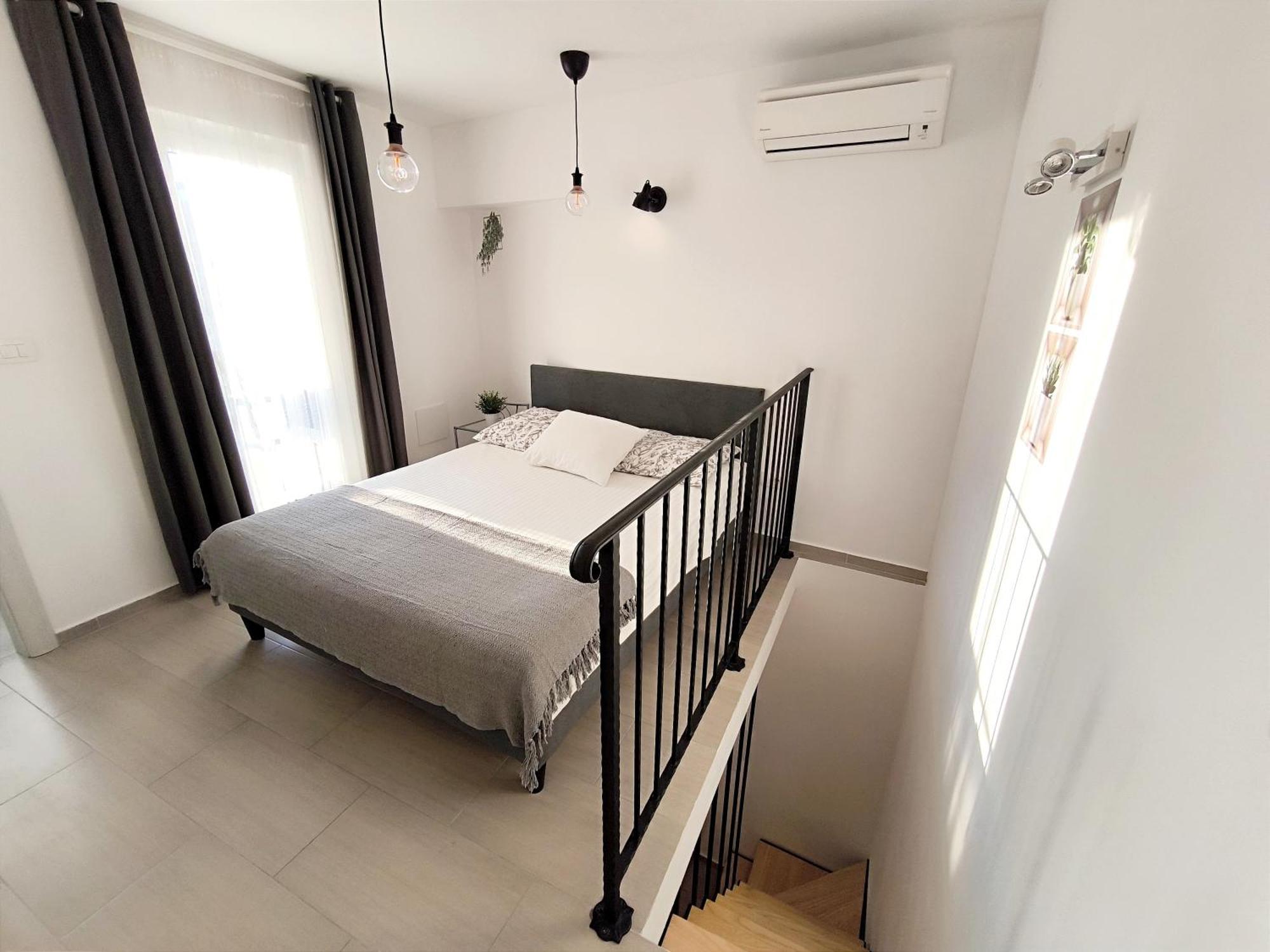 Central Apartment & Room Niko สปลิท ภายนอก รูปภาพ