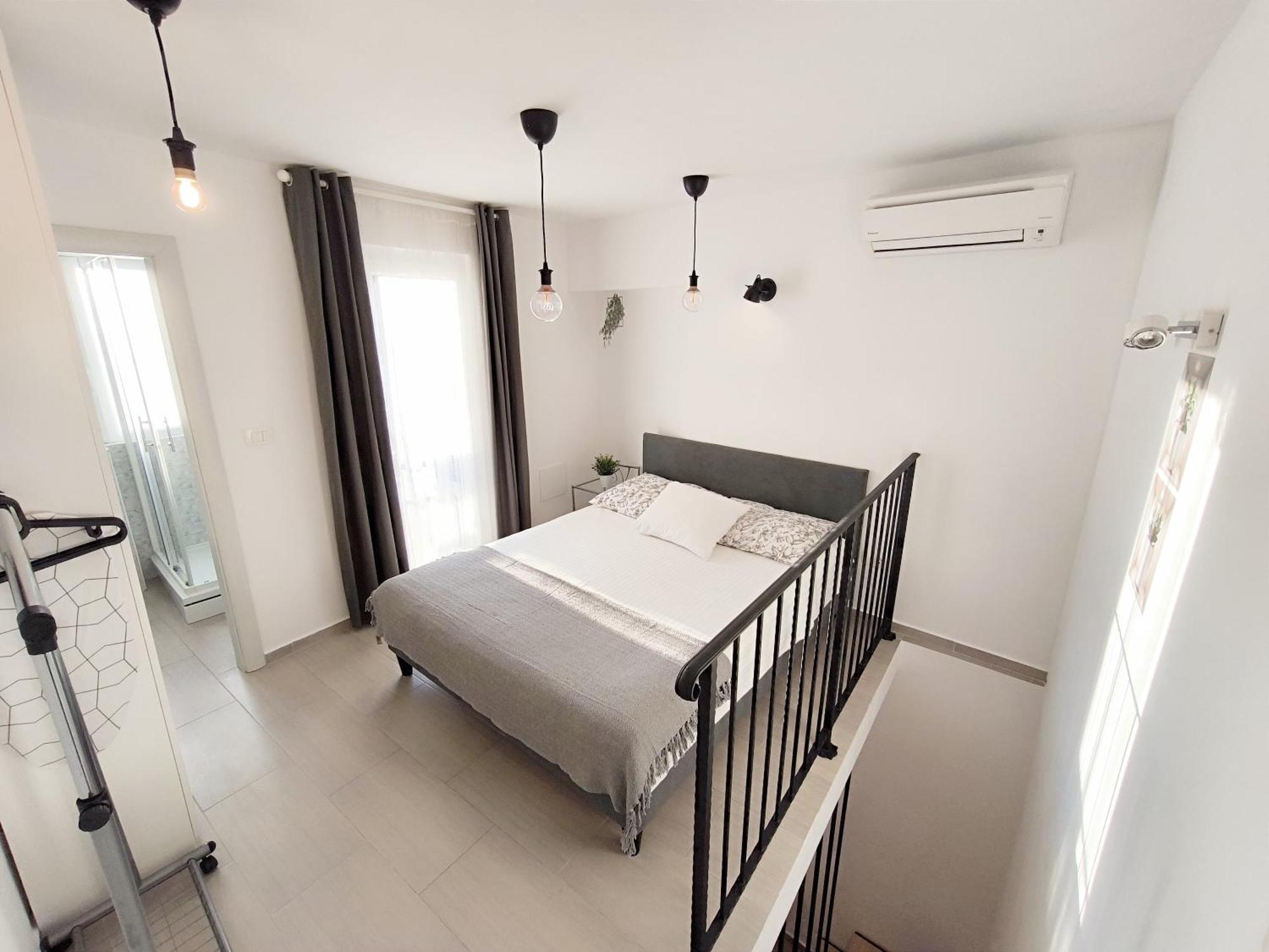 Central Apartment & Room Niko สปลิท ภายนอก รูปภาพ
