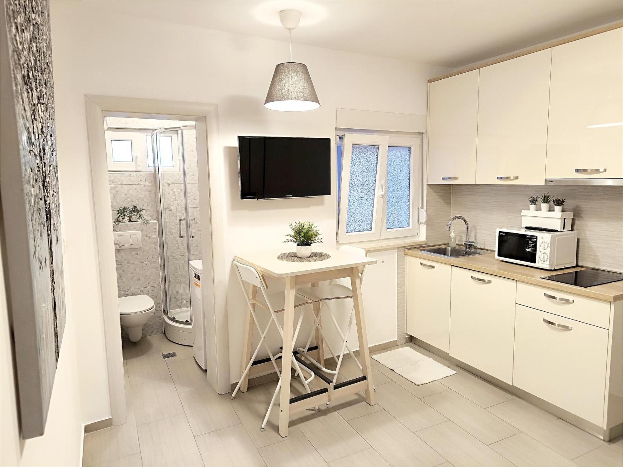 Central Apartment & Room Niko สปลิท ภายนอก รูปภาพ